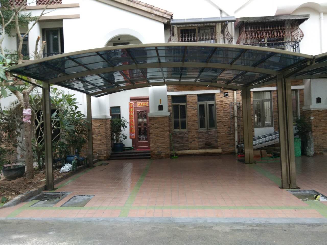 鋁合金車棚材料的小常識